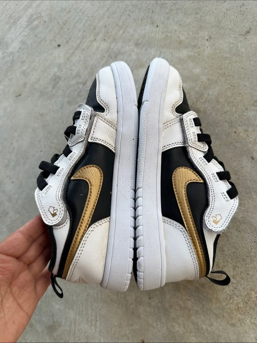 Nike Jordan 1 Low Alt sz 3 youth